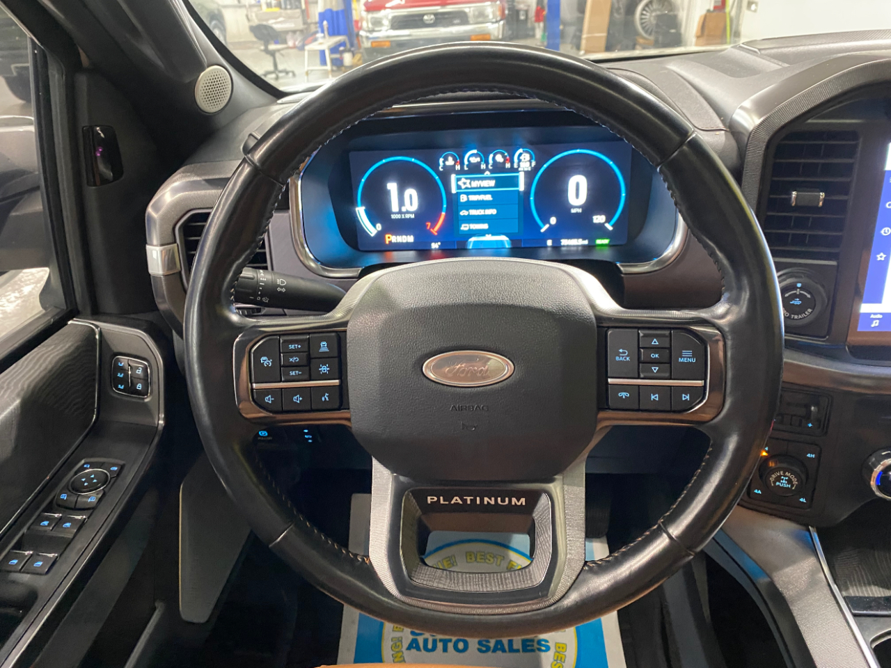 Ford F-150 Platinum 4WD SuperCrew 5.5' Box 2021 Ford F-150 Platinum 4WD SuperCrew 5.5' Box 2021