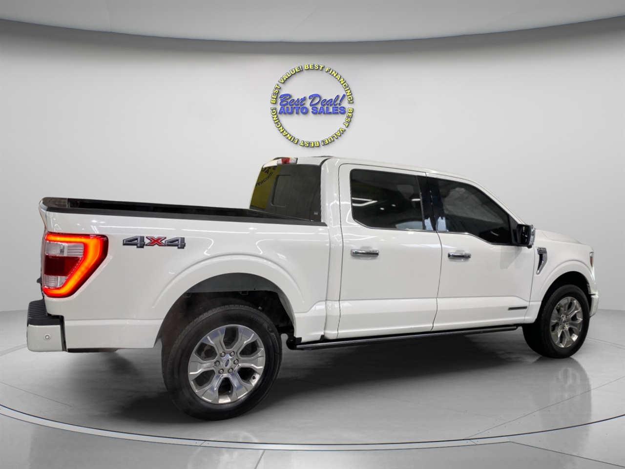 Ford F-150 Platinum 4WD SuperCrew 5.5' Box 2021 Ford F-150 Platinum 4WD SuperCrew 5.5' Box 2021