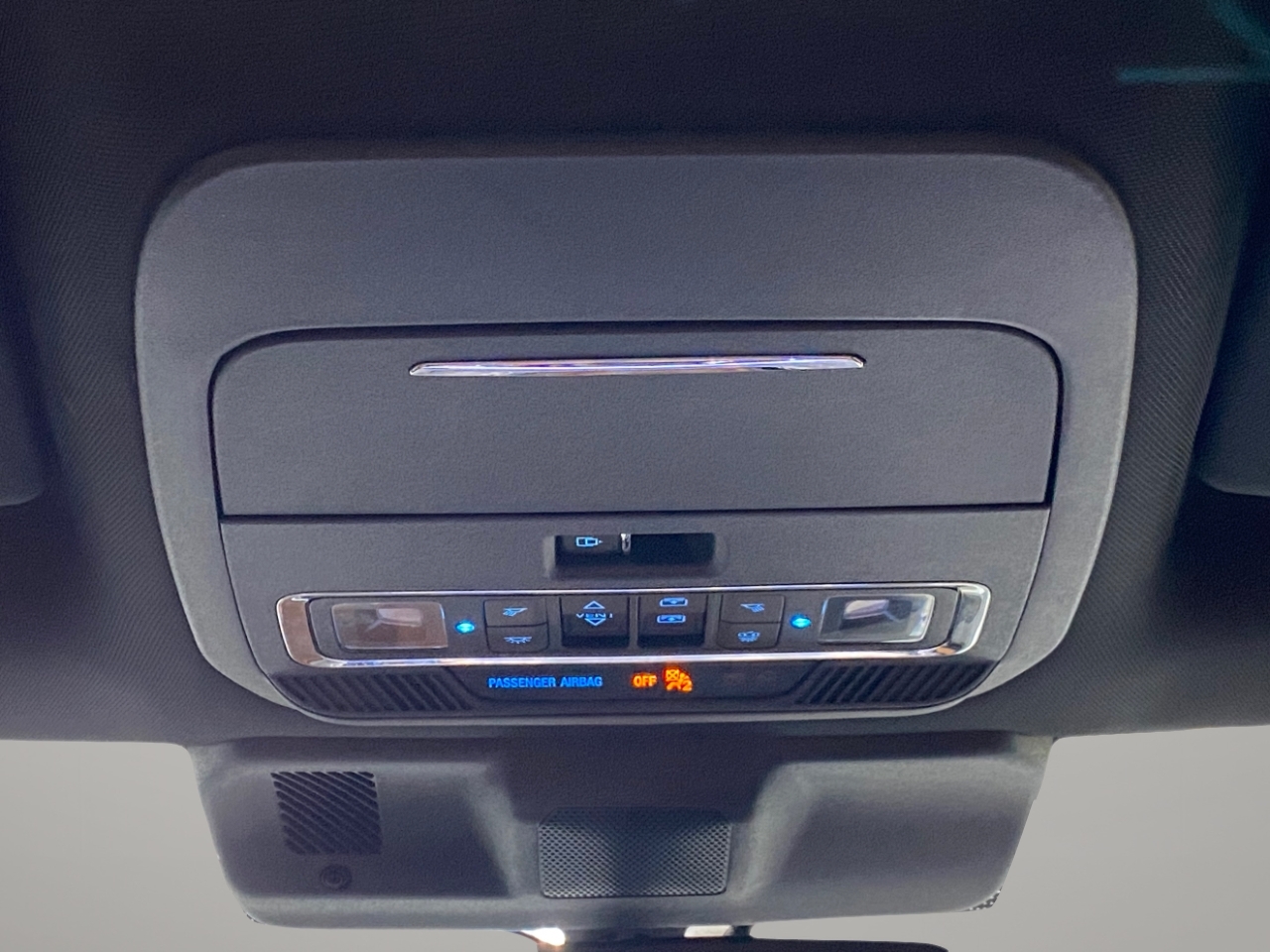 Ford F-150 Platinum 4WD SuperCrew 5.5' Box 2021 Ford F-150 Platinum 4WD SuperCrew 5.5' Box 2021