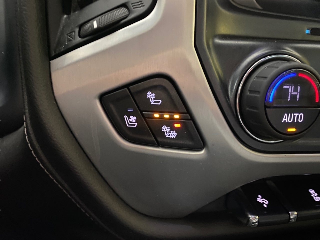 GMC Sierra 2500HD SLT Crew Cab 4WD 2019