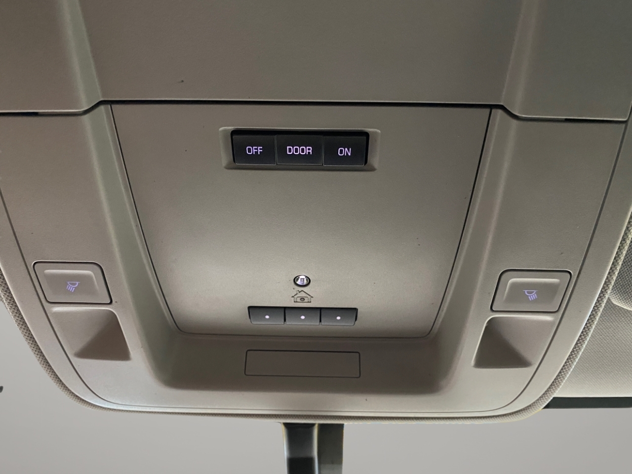 GMC Sierra 2500HD SLT Crew Cab 4WD 2019