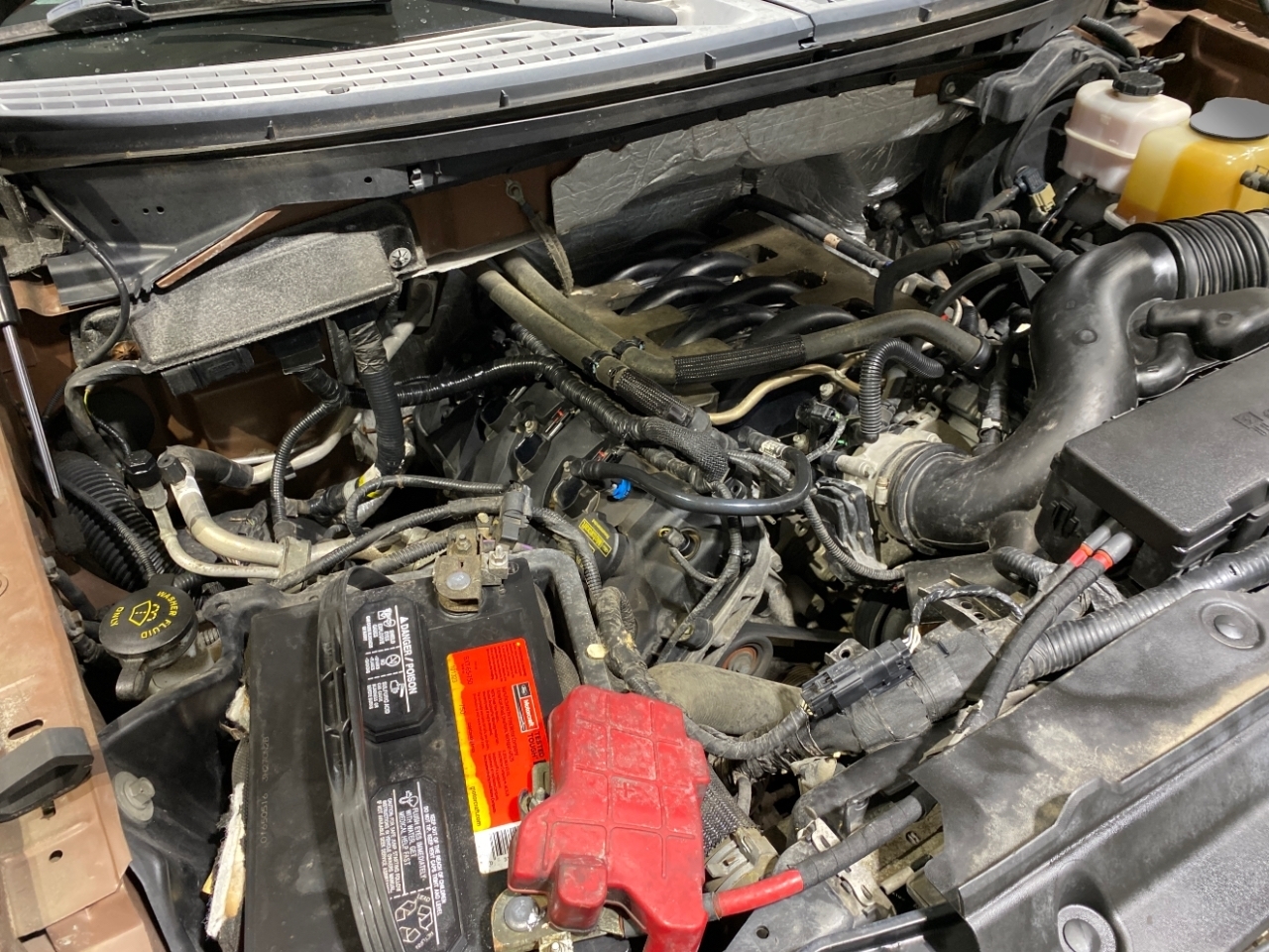 Ford F-150 Lariat SuperCrew 5.5-ft. Bed 4WD 2011