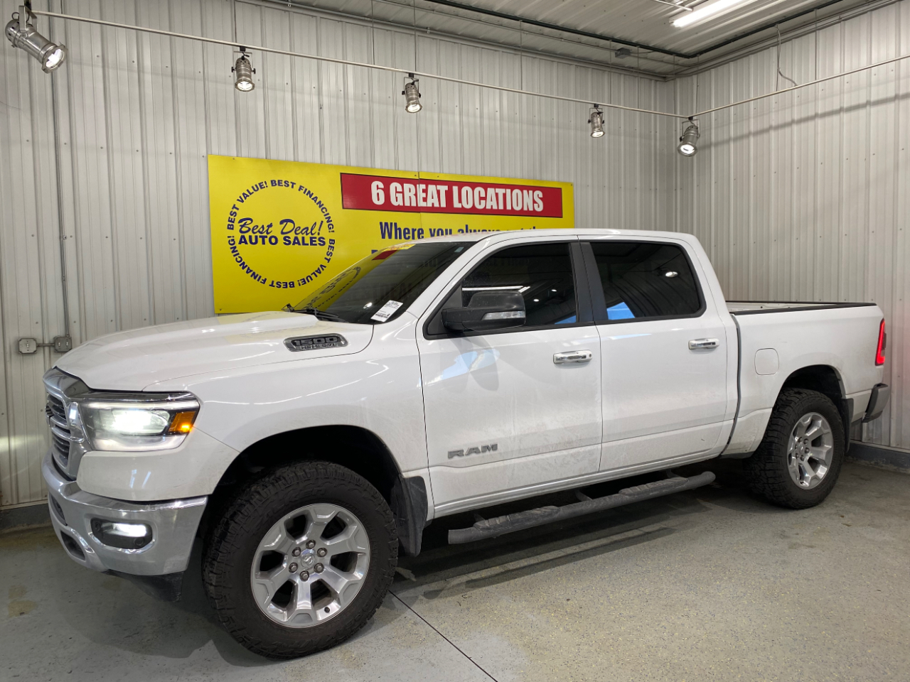 2019 RAM 1500 Big Horn Crew Cab SWB 4WD