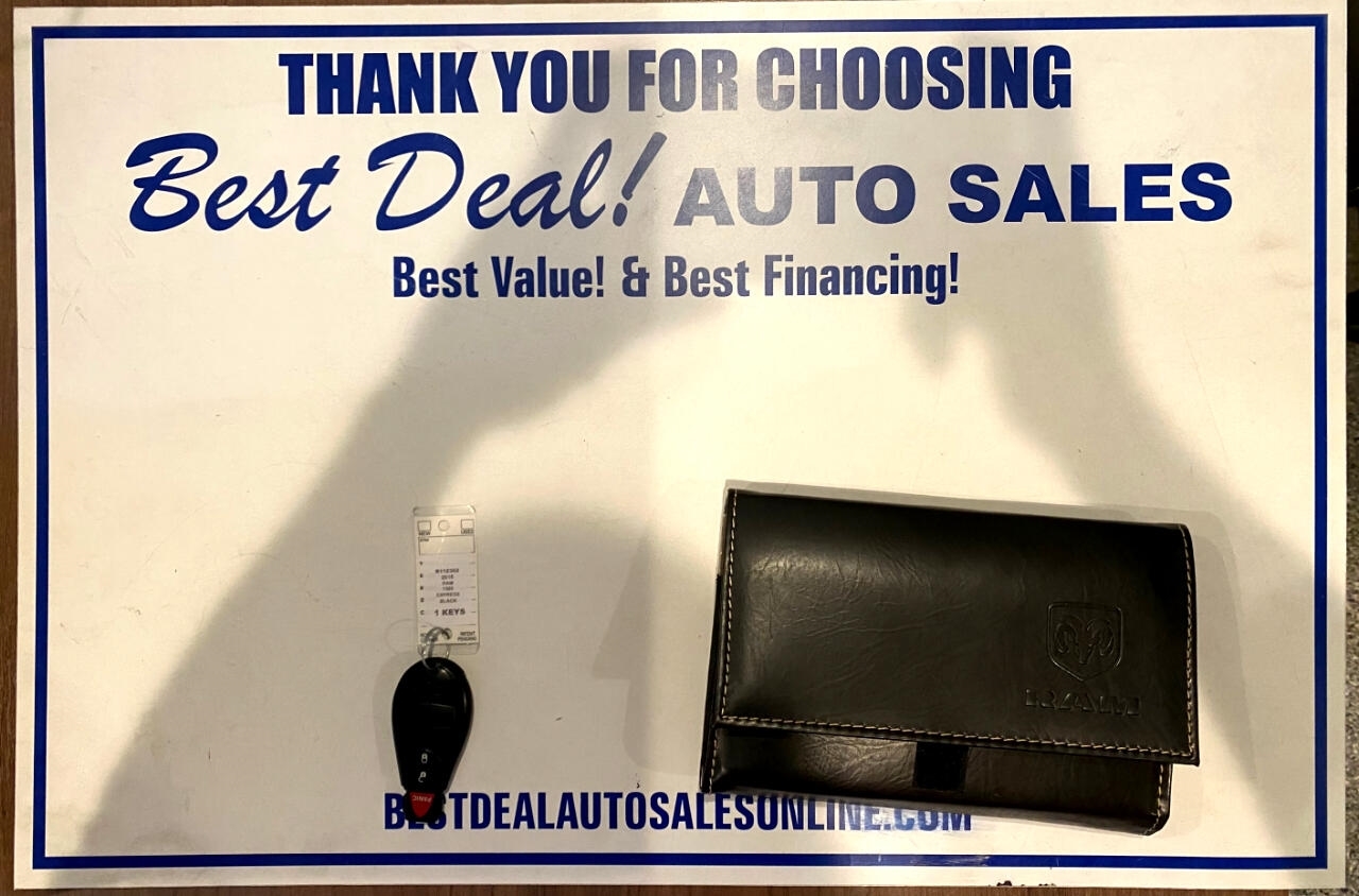 RAM 1500 Express 4x4 Crew Cab 5'7" Box 2016