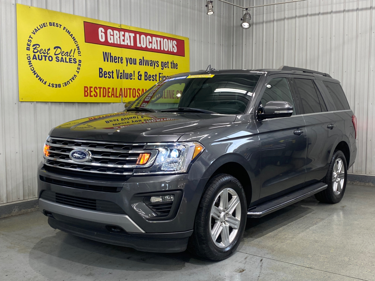 2019 Ford Expedition XLT's photo