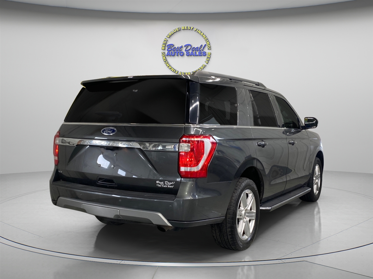 Ford Expedition XLT 4WD 2019