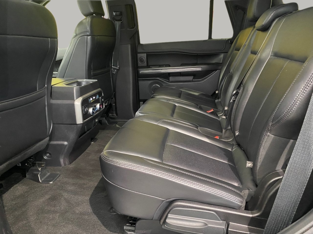 Ford Expedition XLT 4WD 2019