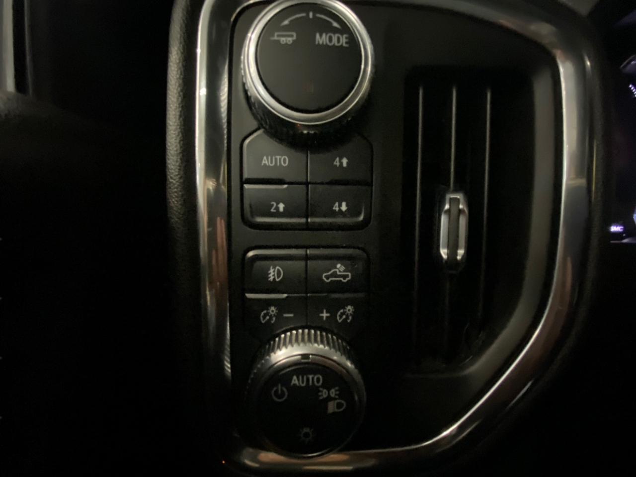 GMC Sierra 1500 Elevation Crew Cab Short Box 4WD 2021