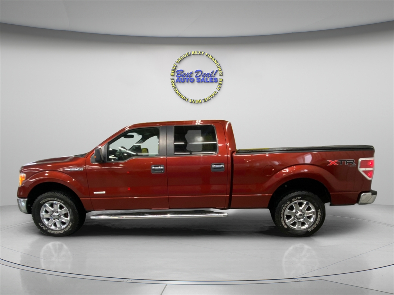 2014 Ford F-150 XLT photo 2