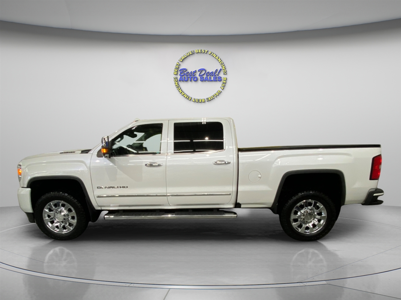 GMC Sierra 2500HD Denali Crew Cab 4WD 2018