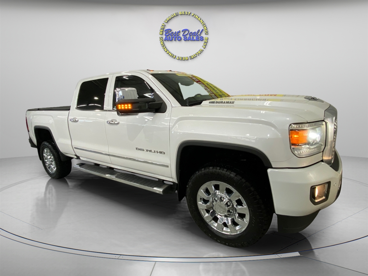 GMC Sierra 2500HD Denali Crew Cab 4WD 2018