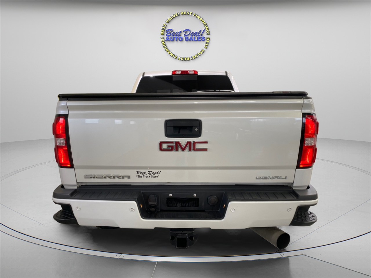 GMC Sierra 2500HD Denali Crew Cab 4WD 2018
