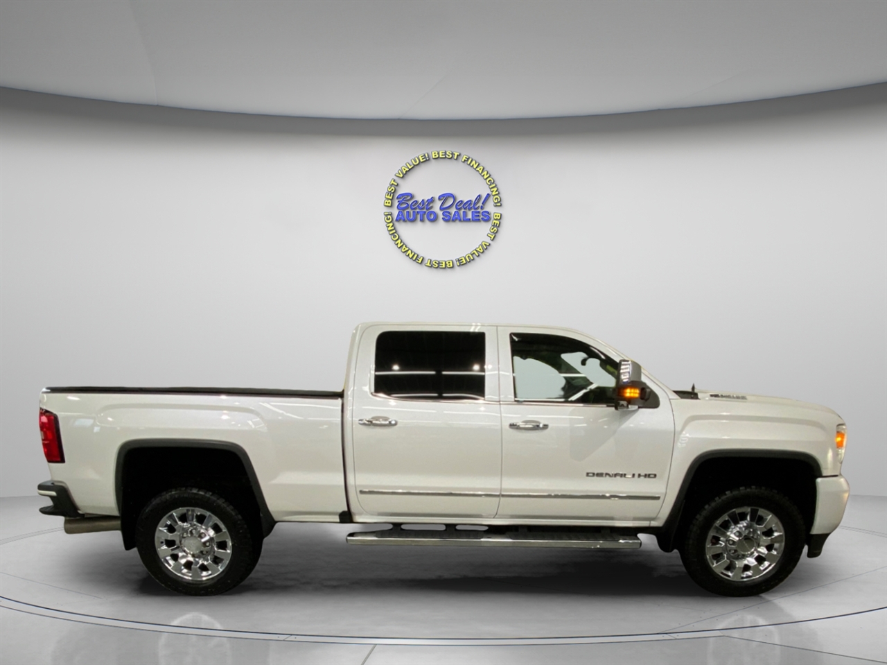 GMC Sierra 2500HD Denali Crew Cab 4WD 2018