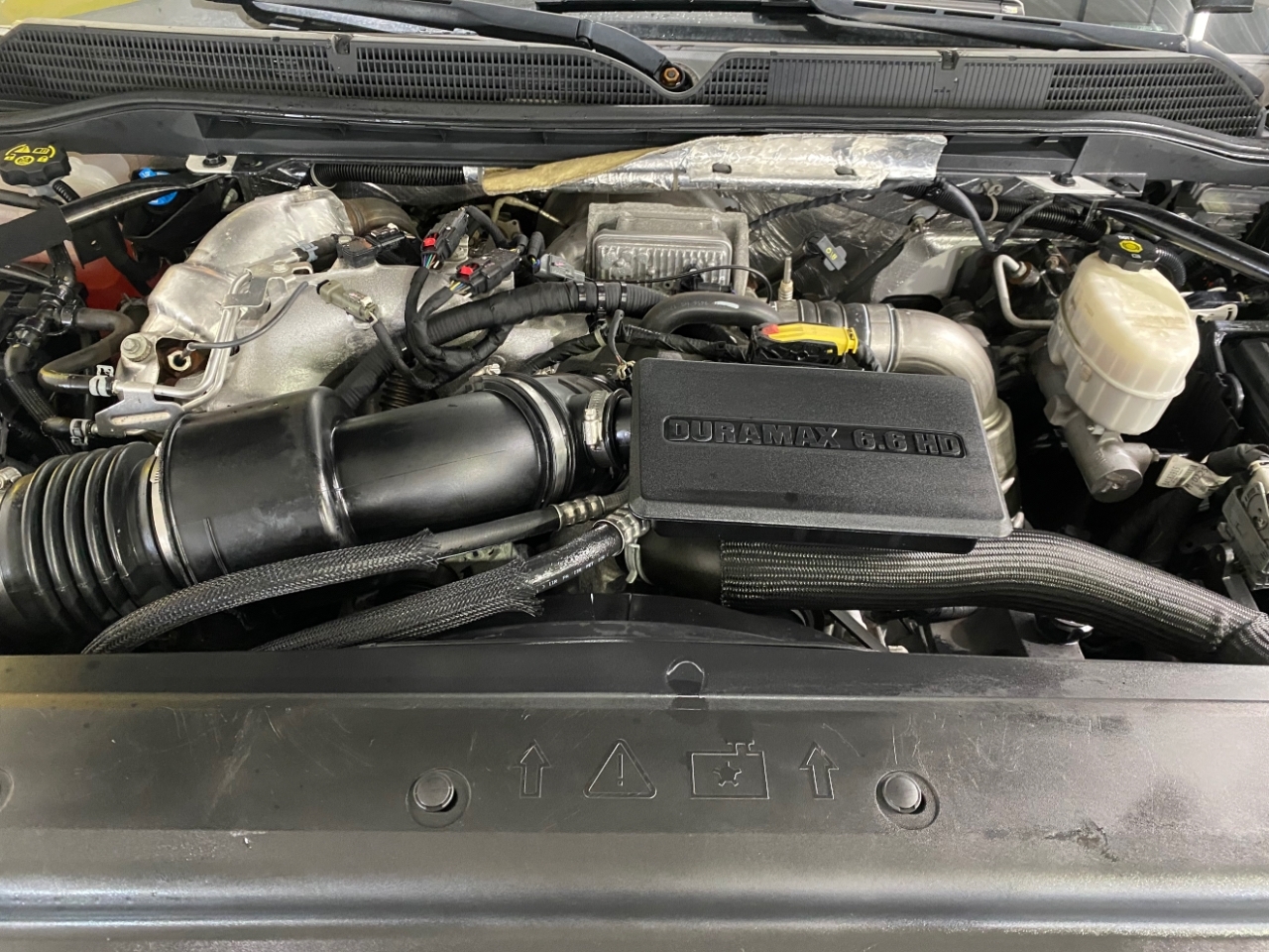 GMC Sierra 2500HD Denali Crew Cab 4WD 2018