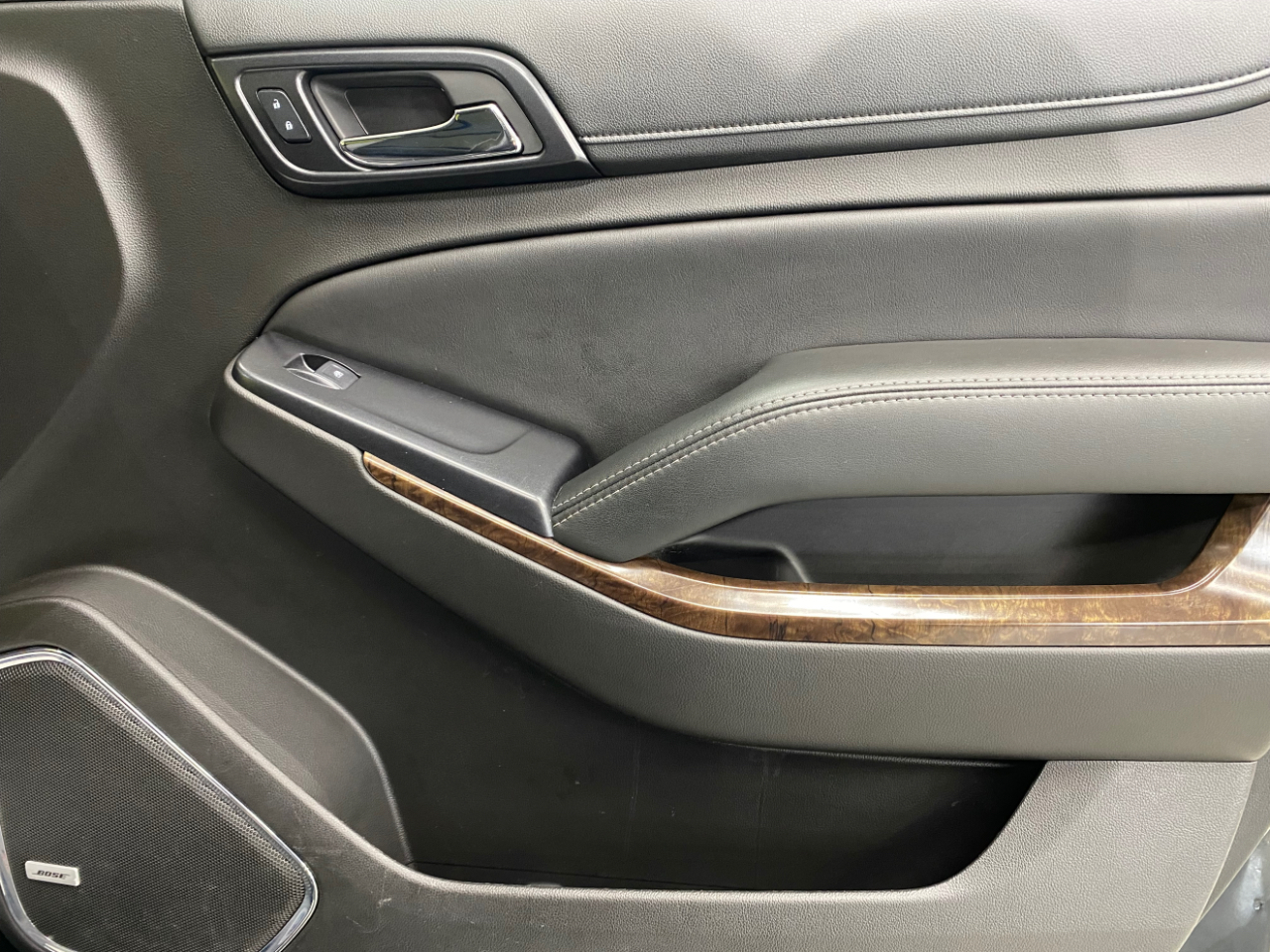 Chevrolet Suburban Z71 2017