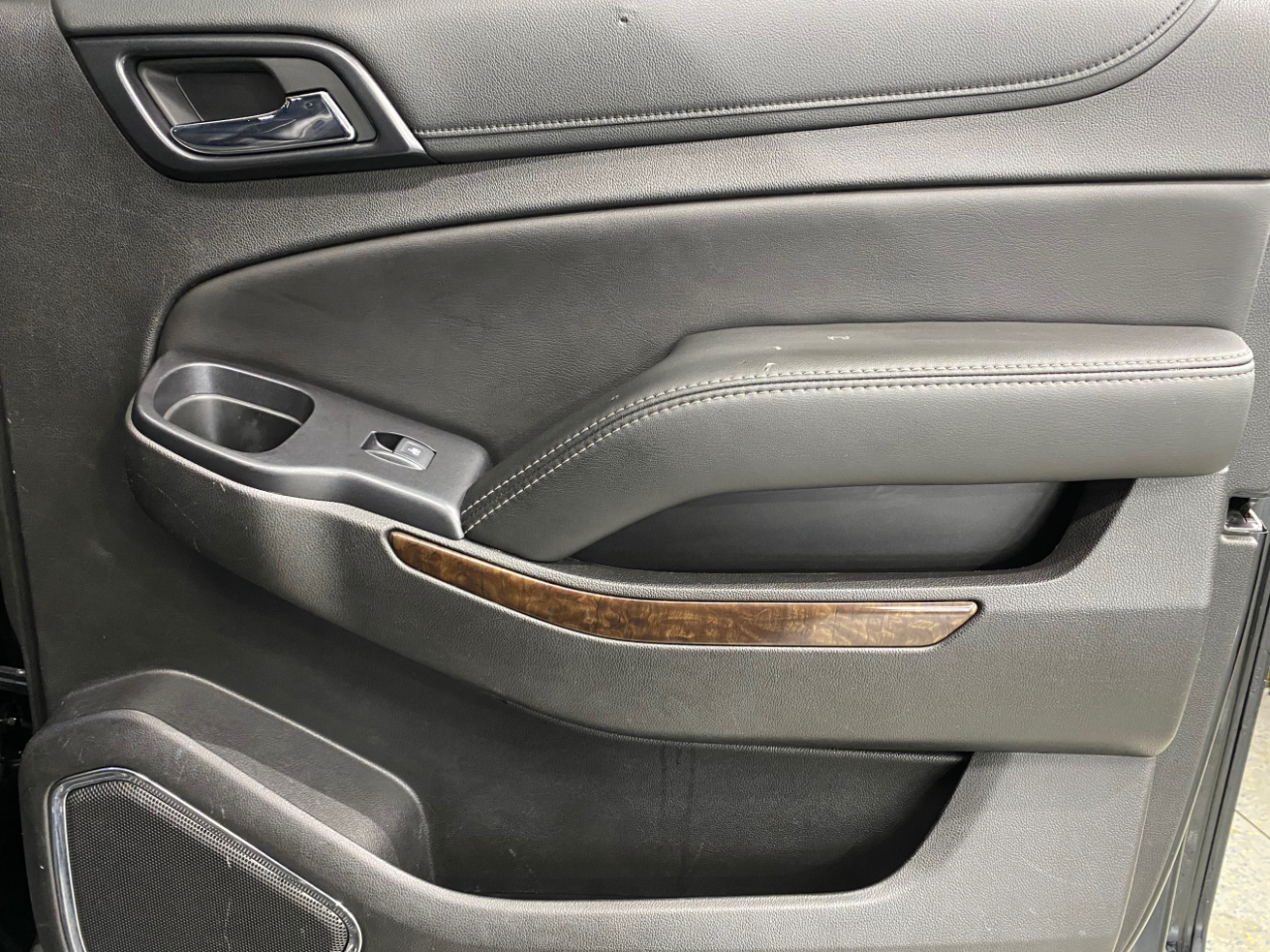 Chevrolet Suburban Z71 2017