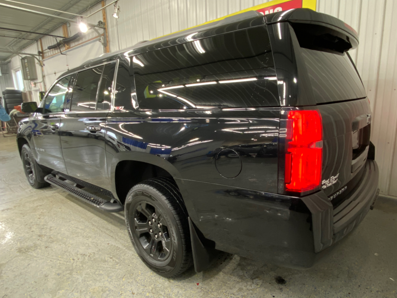 Chevrolet Suburban Z71 2017