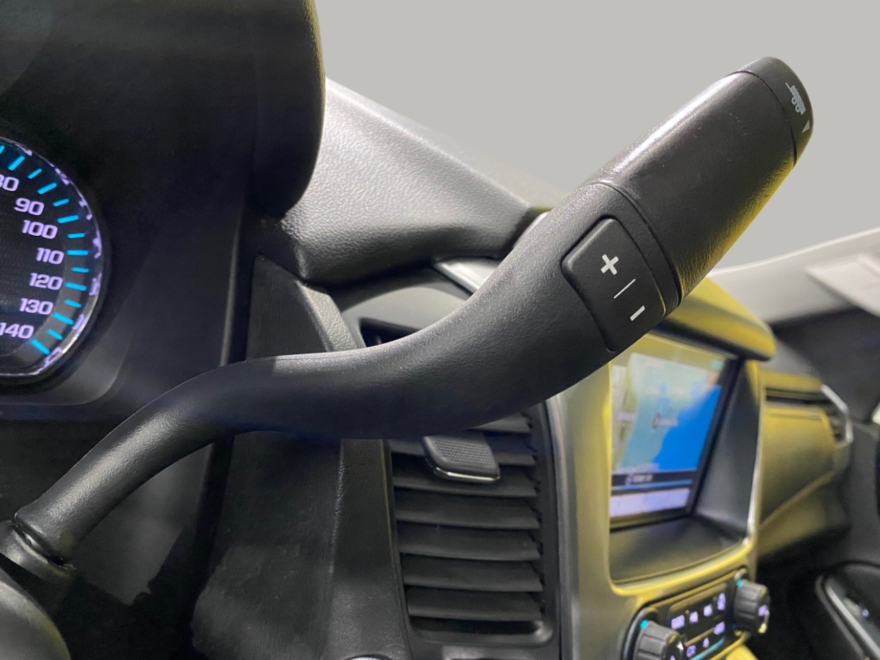 Chevrolet Suburban Z71 2017