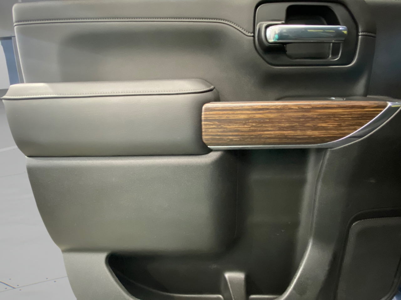 Chevrolet Silverado 2500HD High Country Crew Cab Short Box 4WD 2022