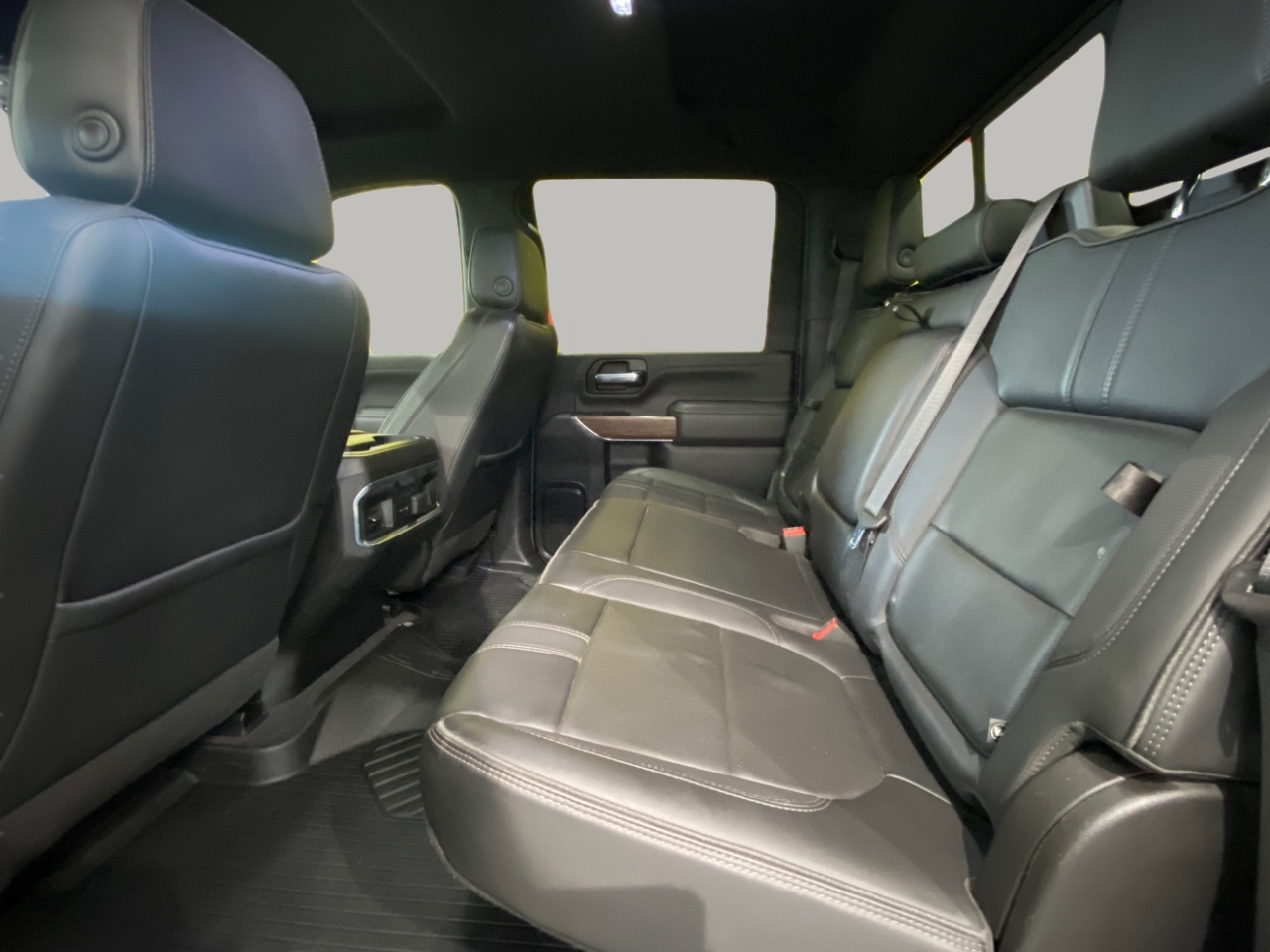 Chevrolet Silverado 2500HD High Country Crew Cab Short Box 4WD 2022