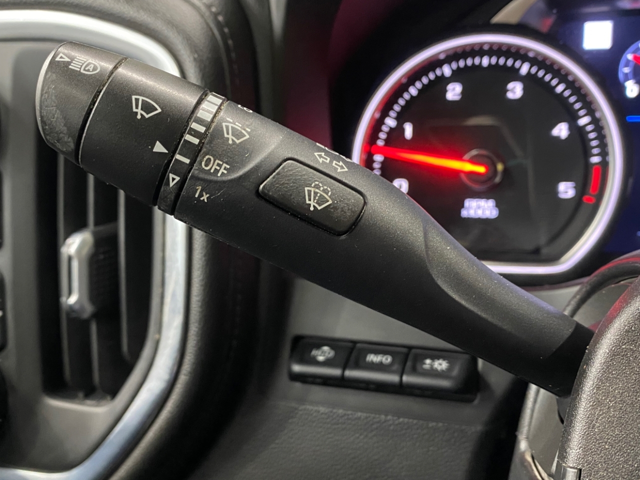 Chevrolet Silverado 2500HD High Country Crew Cab Short Box 4WD 2022