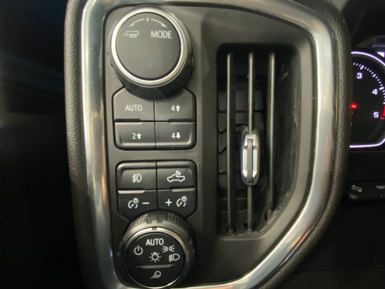 Chevrolet Silverado 2500HD High Country Crew Cab Short Box 4WD 2022