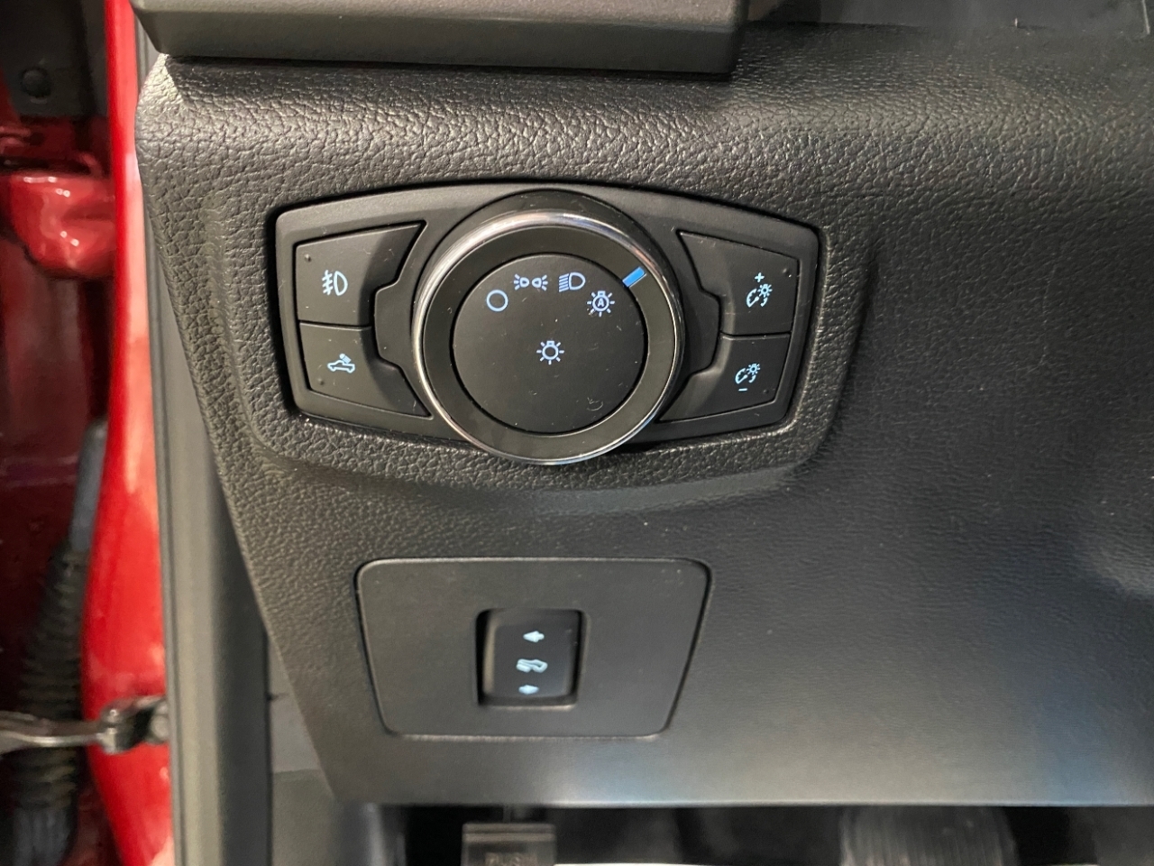 Ford F-150 XLT SuperCrew 5.5-ft. Bed 4WD 2016