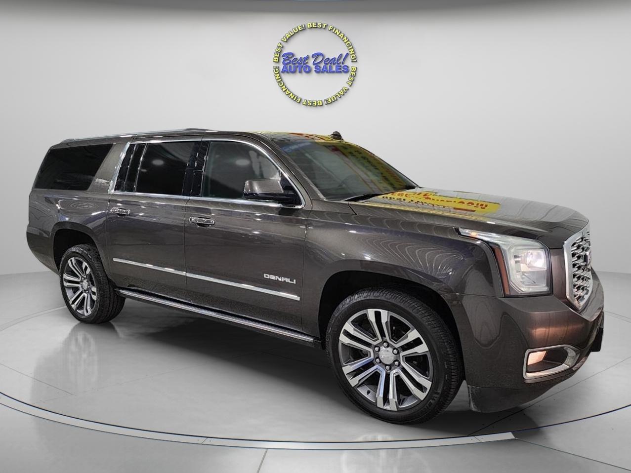 GMC Yukon XL Denali 4WD 2019