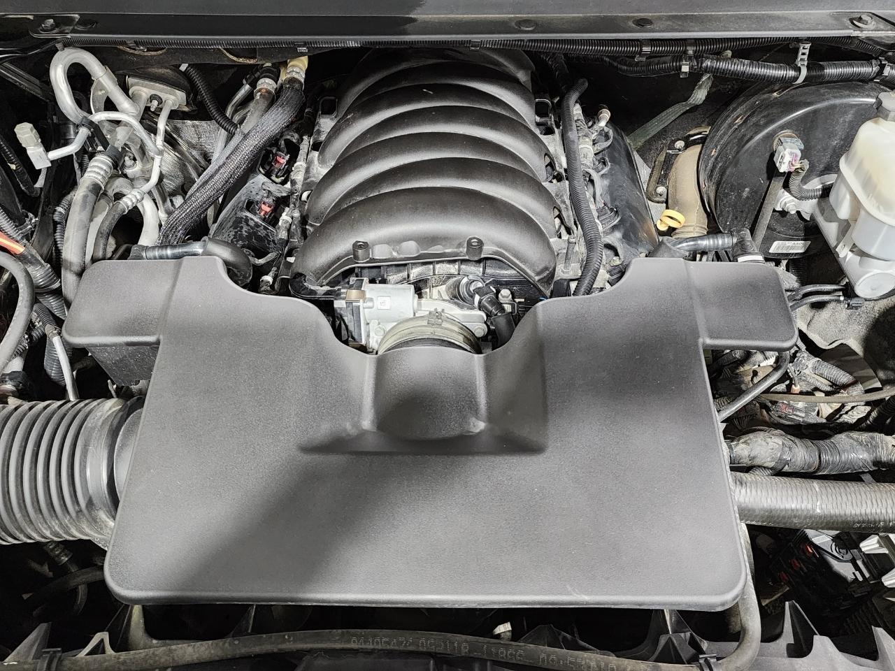 GMC Yukon XL Denali 4WD 2019