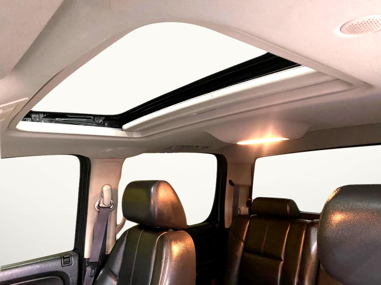 Chevrolet Silverado 1500 LTZ Crew Cab 4WD 2013