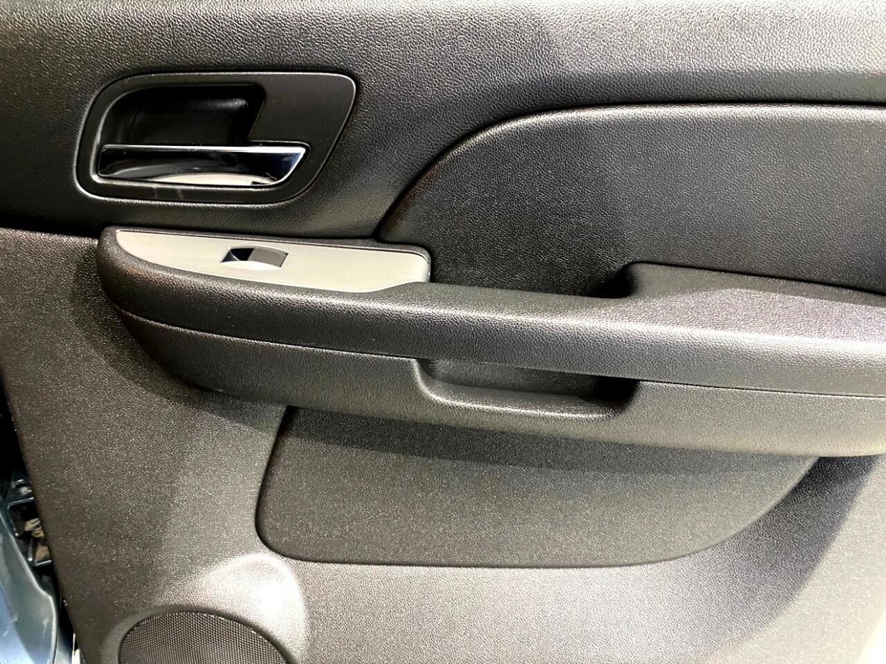 Chevrolet Silverado 1500 LTZ Crew Cab 4WD 2013