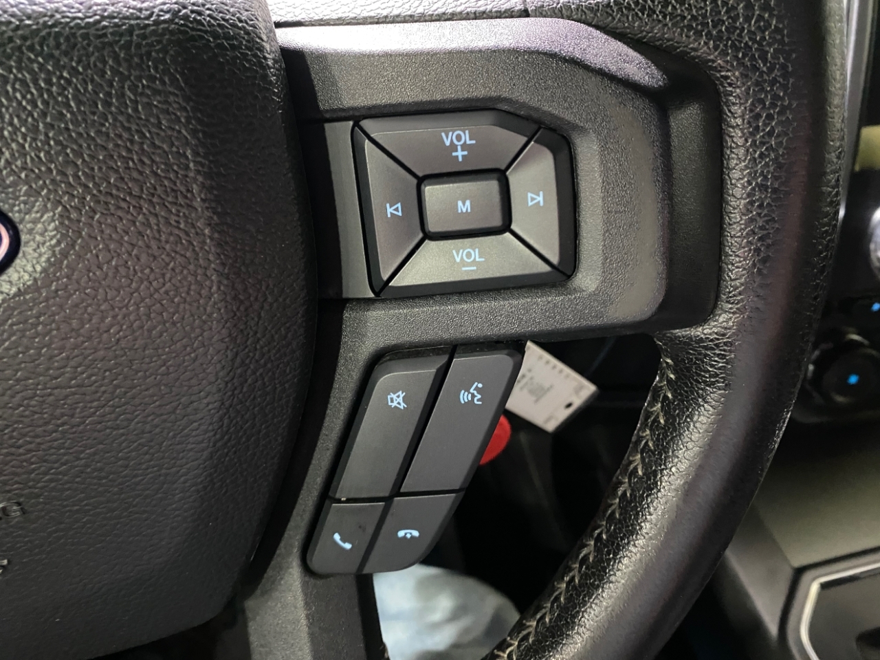 Ford F-150 XLT SuperCrew 5.5-ft. Bed 4WD 2016