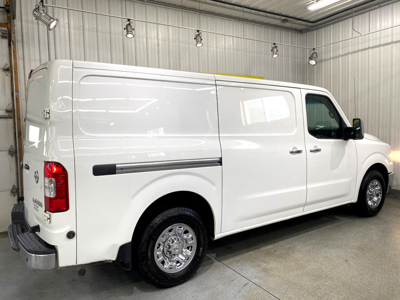 Nissan NV Cargo 3500 HD S High Roof 2019