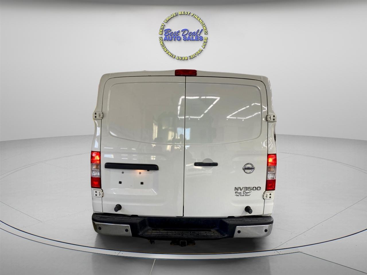 Nissan NV Cargo 3500 HD S High Roof 2019