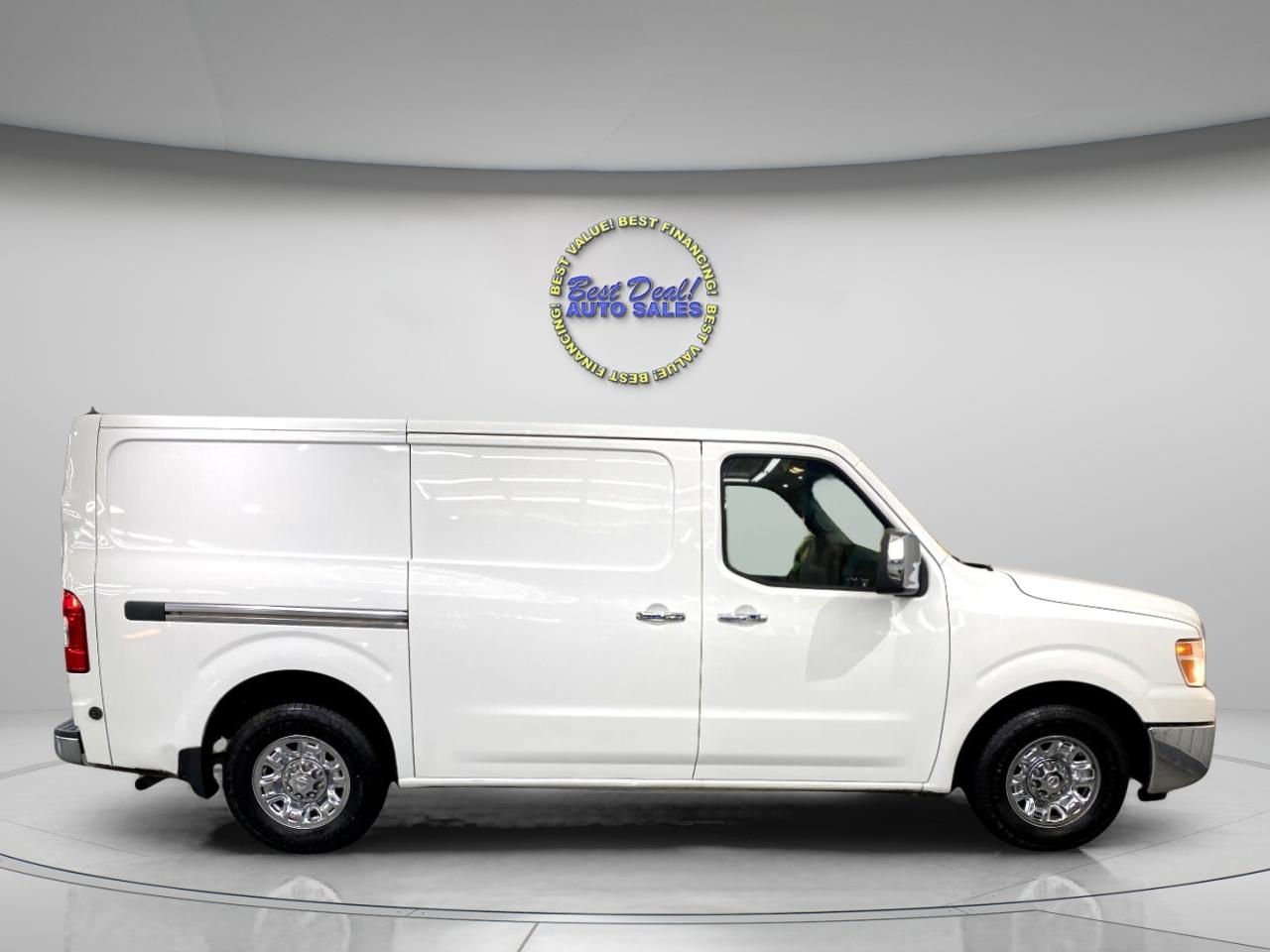 Nissan NV Cargo 3500 HD S High Roof 2019