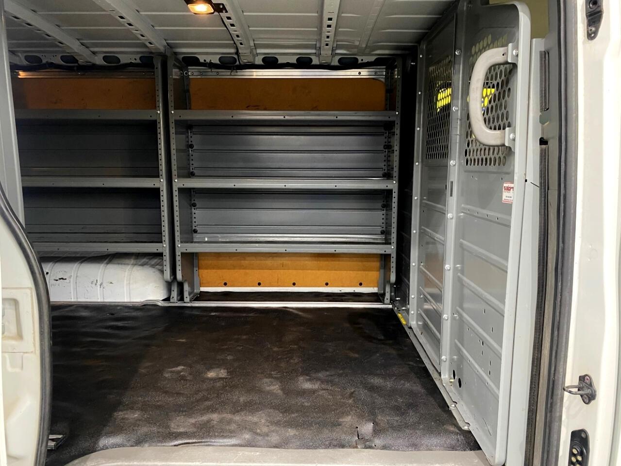 Nissan NV Cargo 3500 HD S High Roof 2019