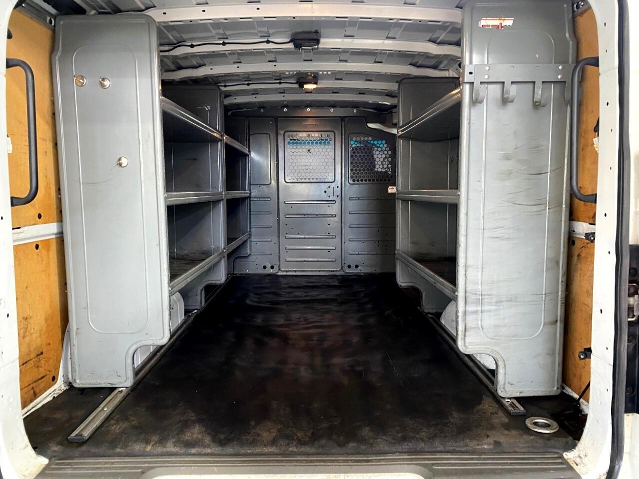 Nissan NV Cargo 3500 HD S High Roof 2019