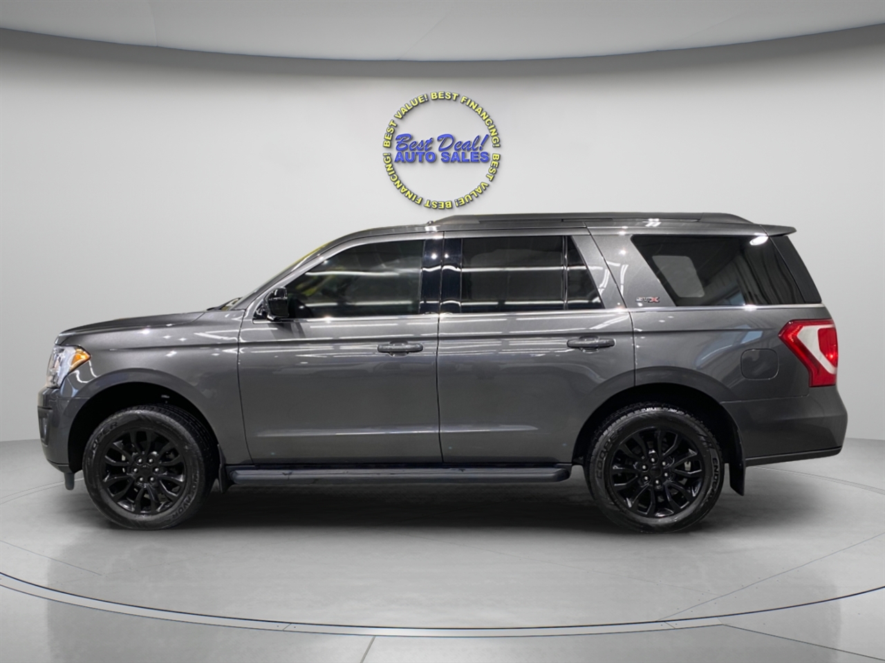 Ford Expedition  2021
