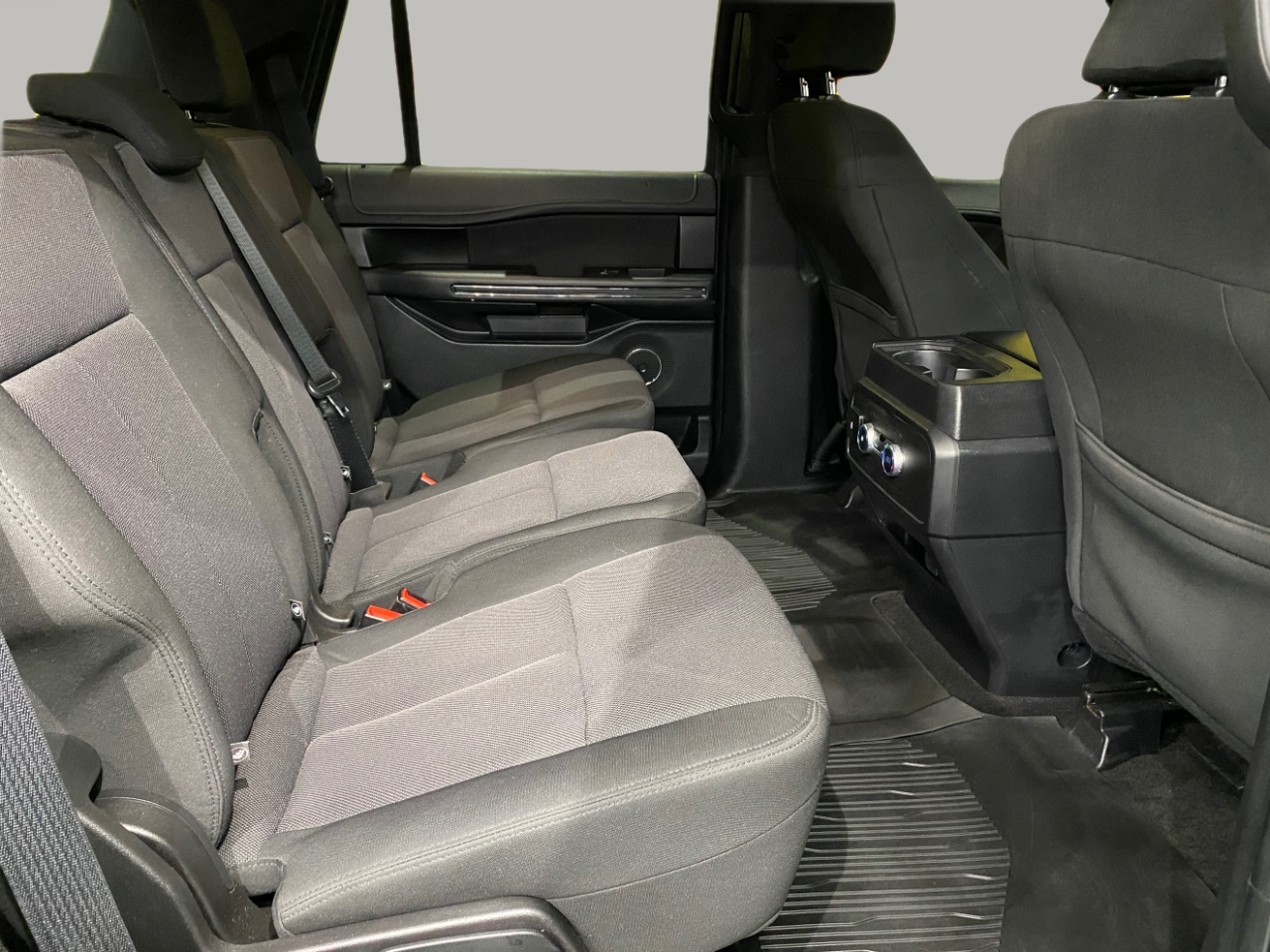 Ford Expedition  2021