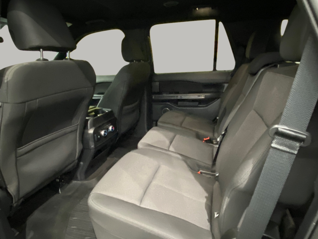 Ford Expedition  2021