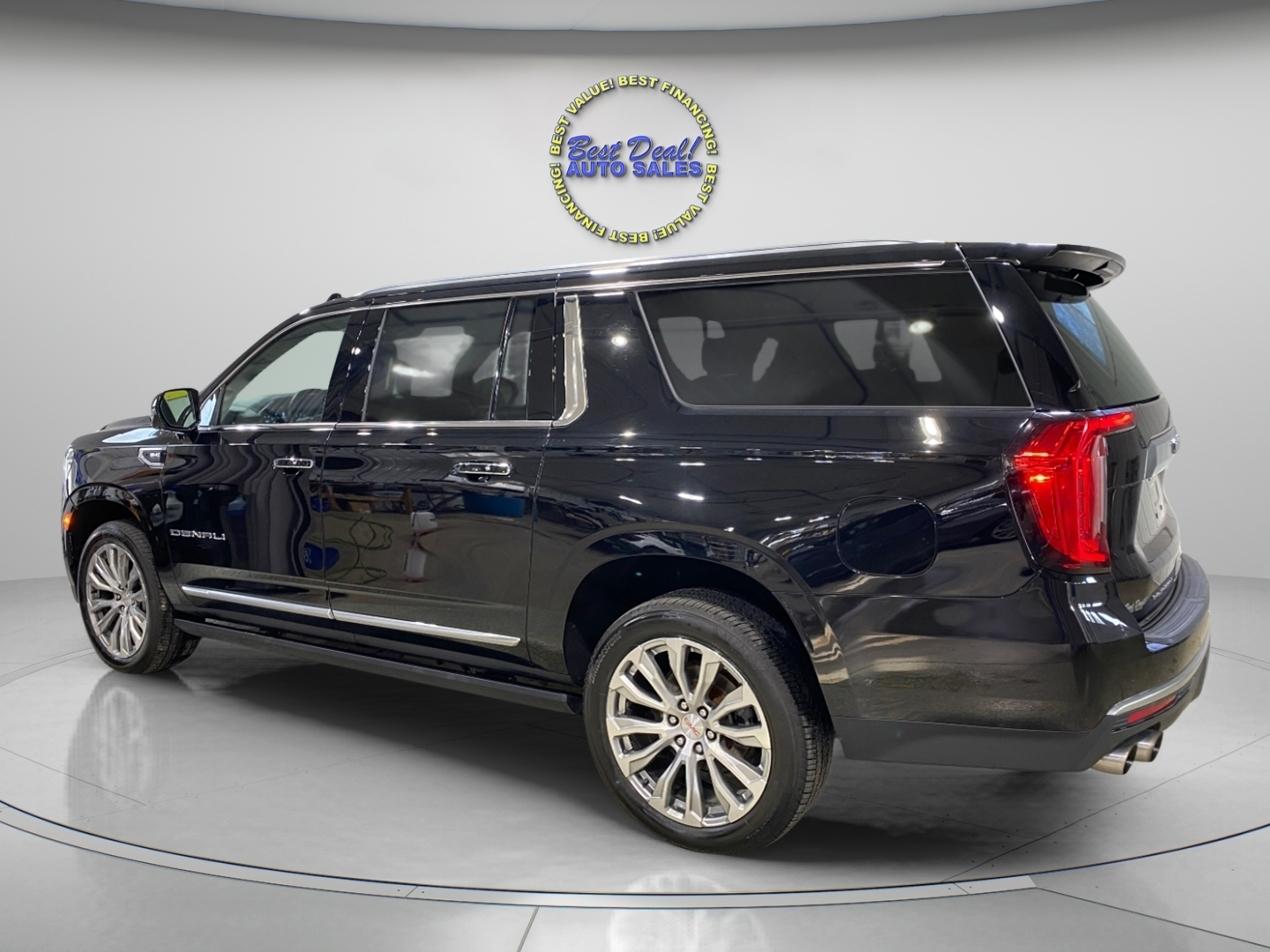 GMC Yukon XL Denali 4WD 2022