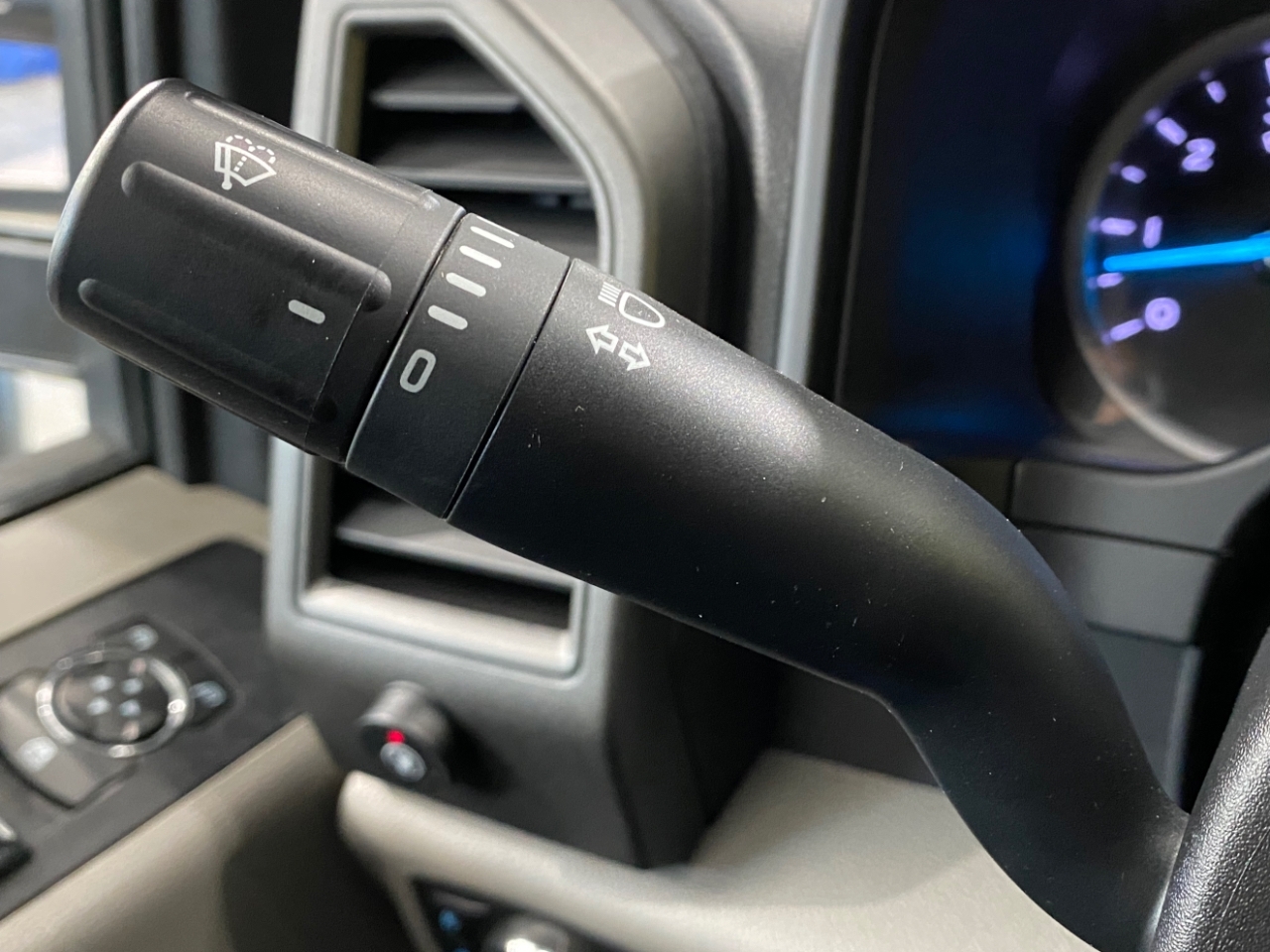 Ford F-250 SD XLT SuperCab Long Bed 4WD 2020