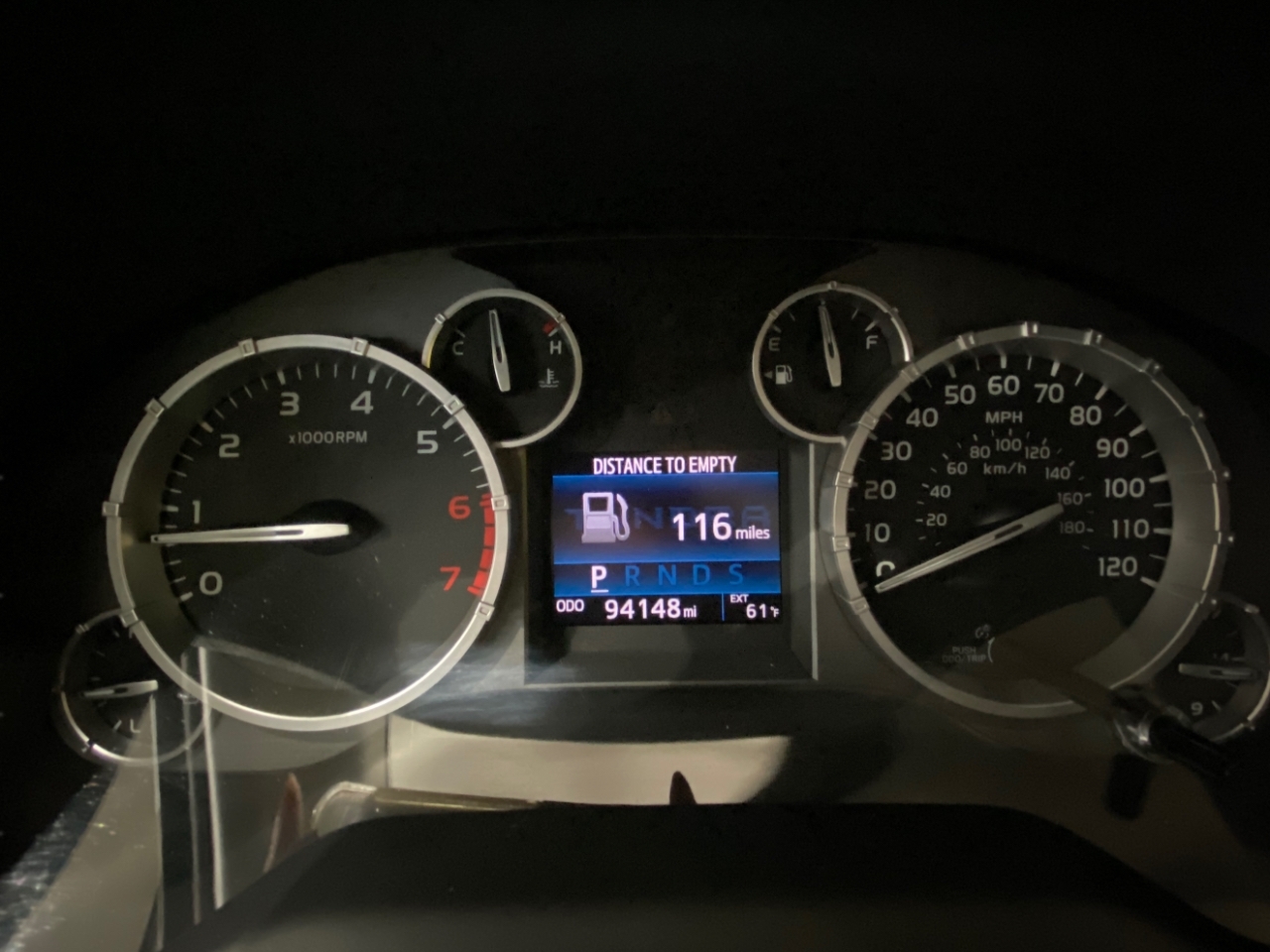 Toyota Tundra Platinum CrewMax 5.7L 4WD 2015