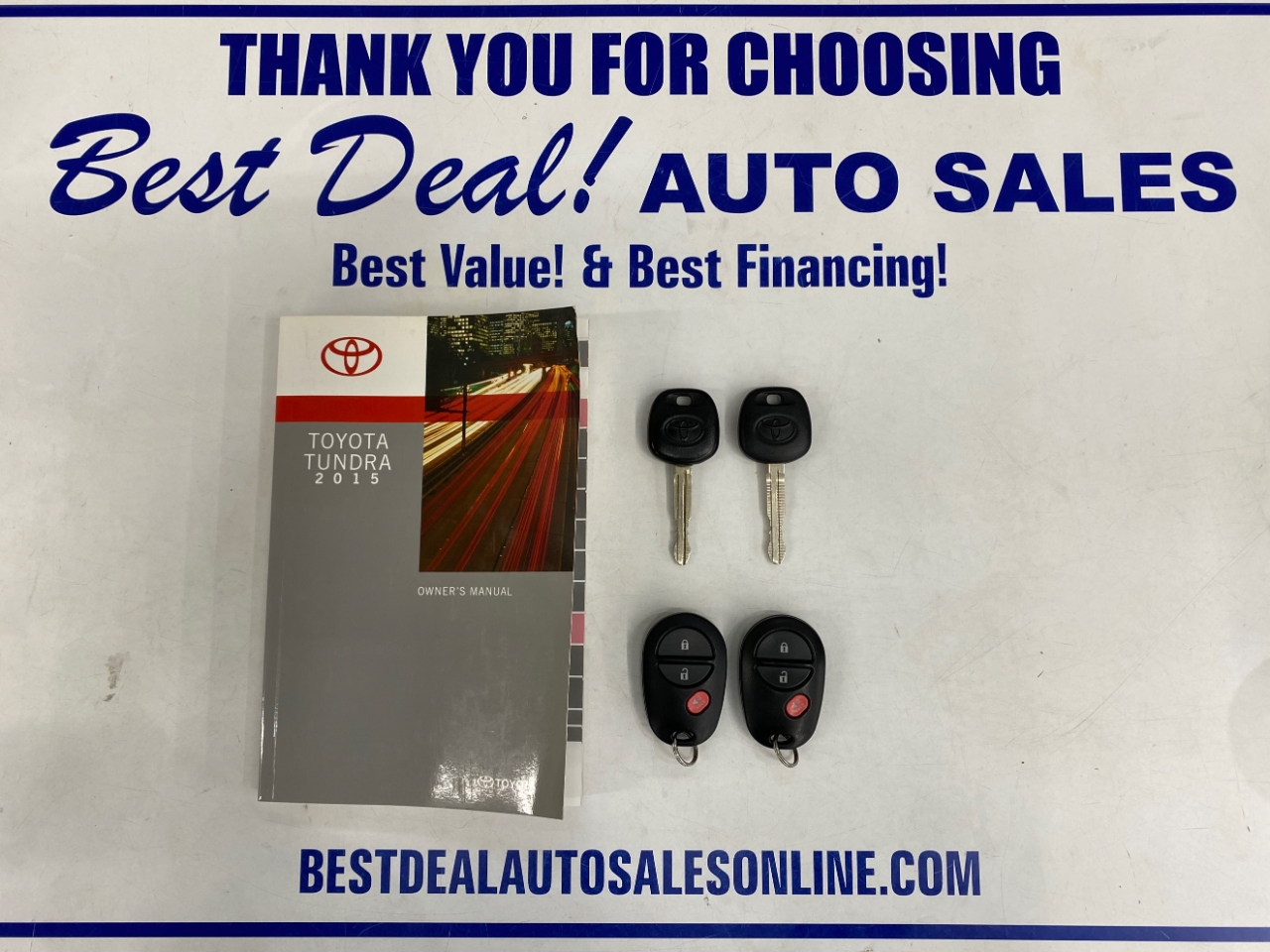 Toyota Tundra Platinum CrewMax 5.7L 4WD 2015