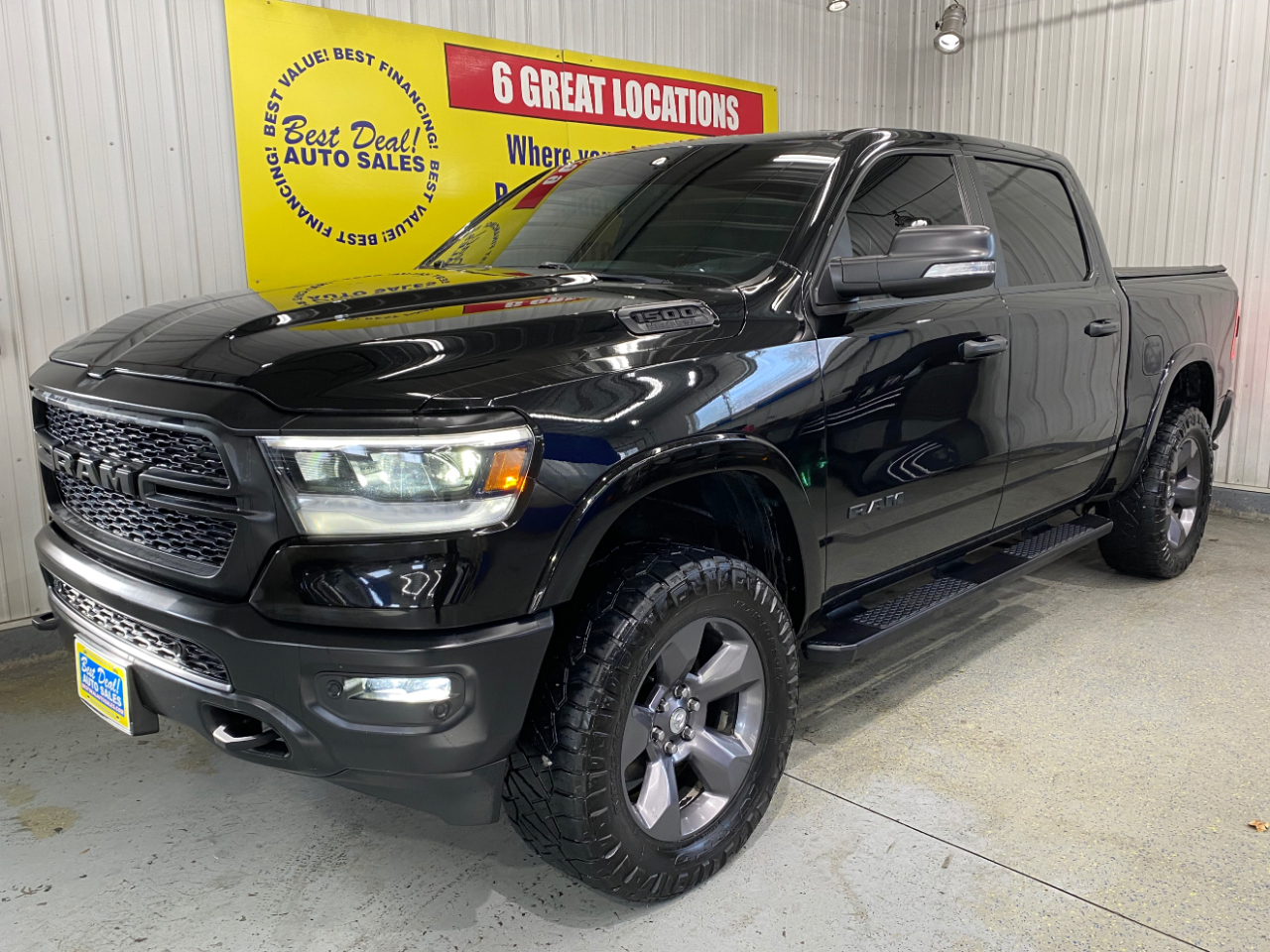 2020 RAM 1500 Big Horn Crew Cab SWB 4WD