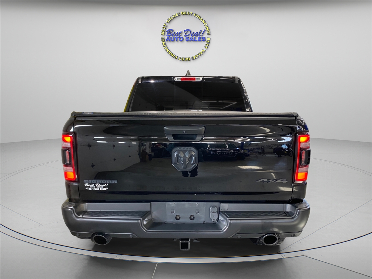 RAM 1500 Big Horn Crew Cab SWB 4WD 2020