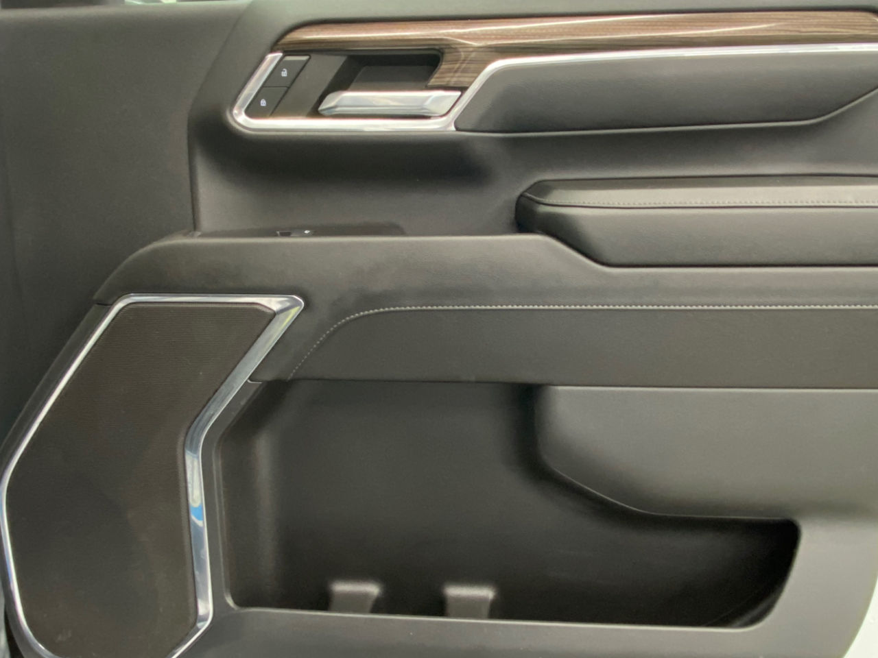 Chevrolet Silverado 3500HD LT Crew Cab 4WD 2024