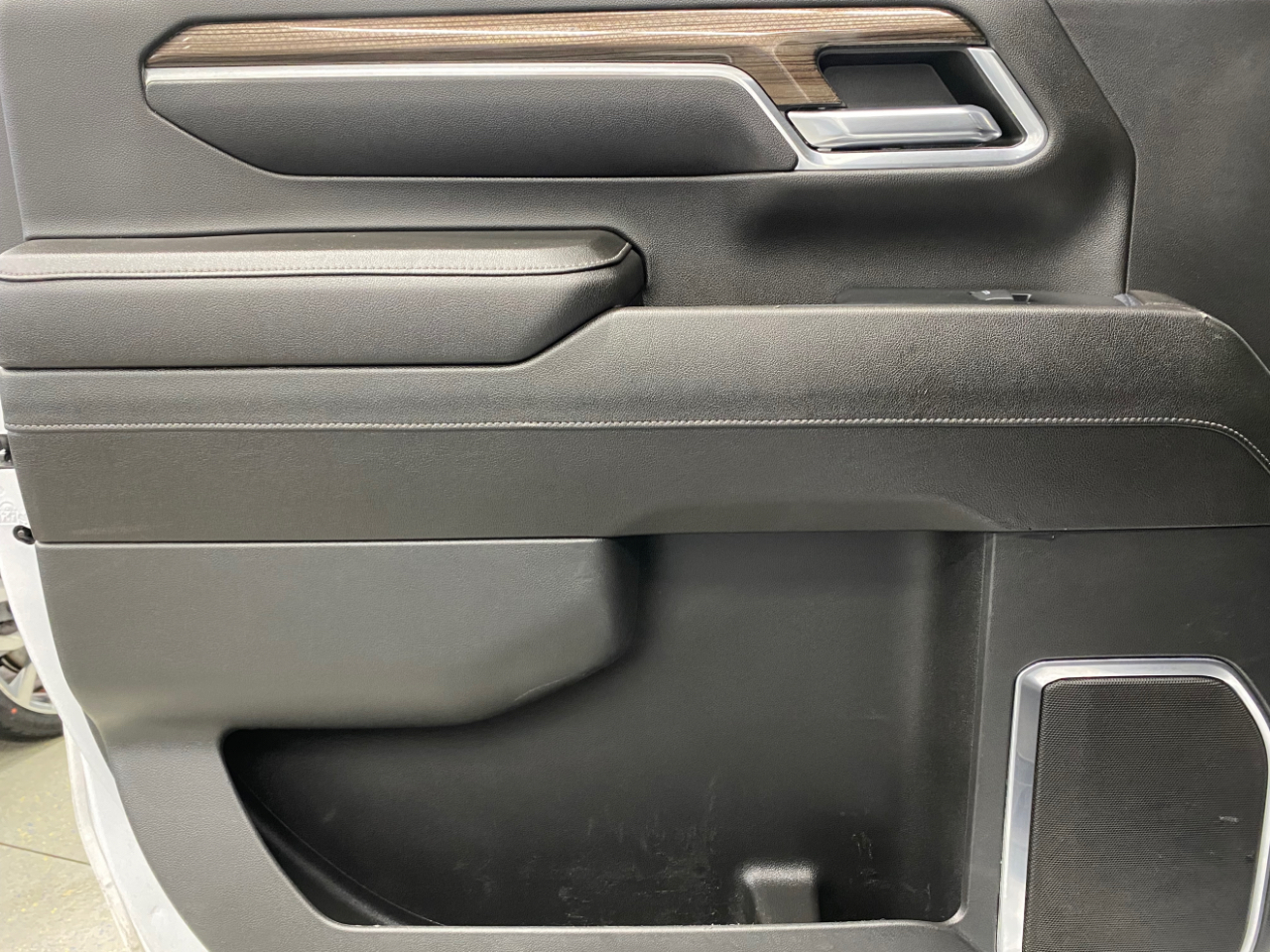 Chevrolet Silverado 3500HD LT Crew Cab 4WD 2024