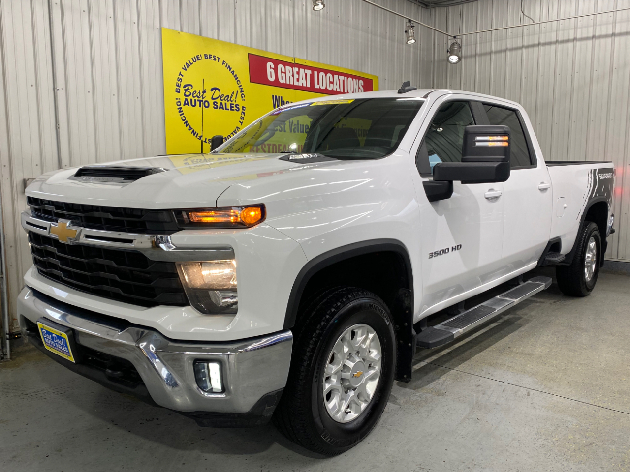 2024 Chevrolet Silverado 3500HD LT Crew Cab 4WD