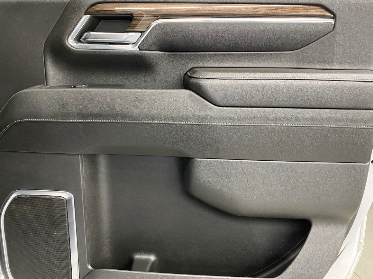 Chevrolet Silverado 3500HD LT Crew Cab 4WD 2024